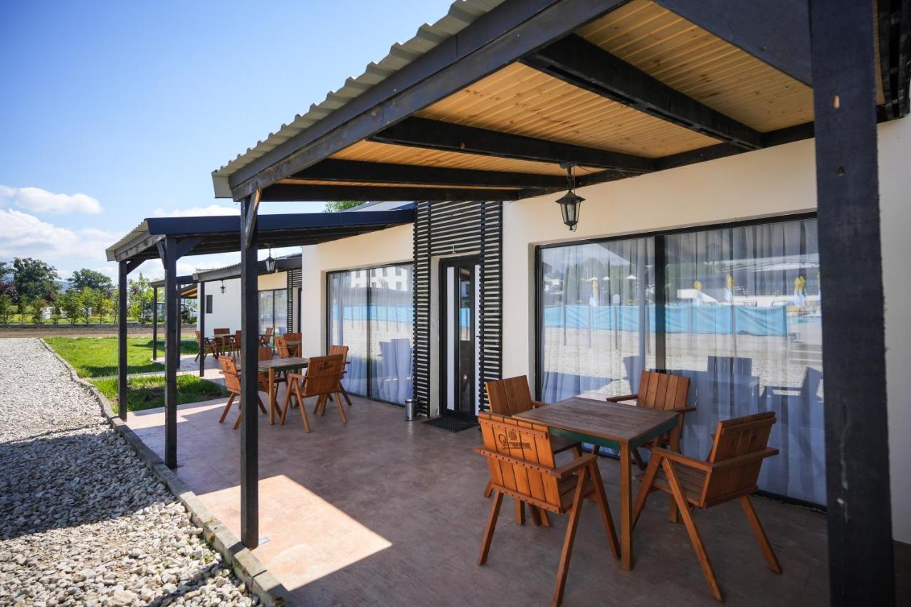 Bungalowuri Doi Cocosi Villa Horezu Esterno foto