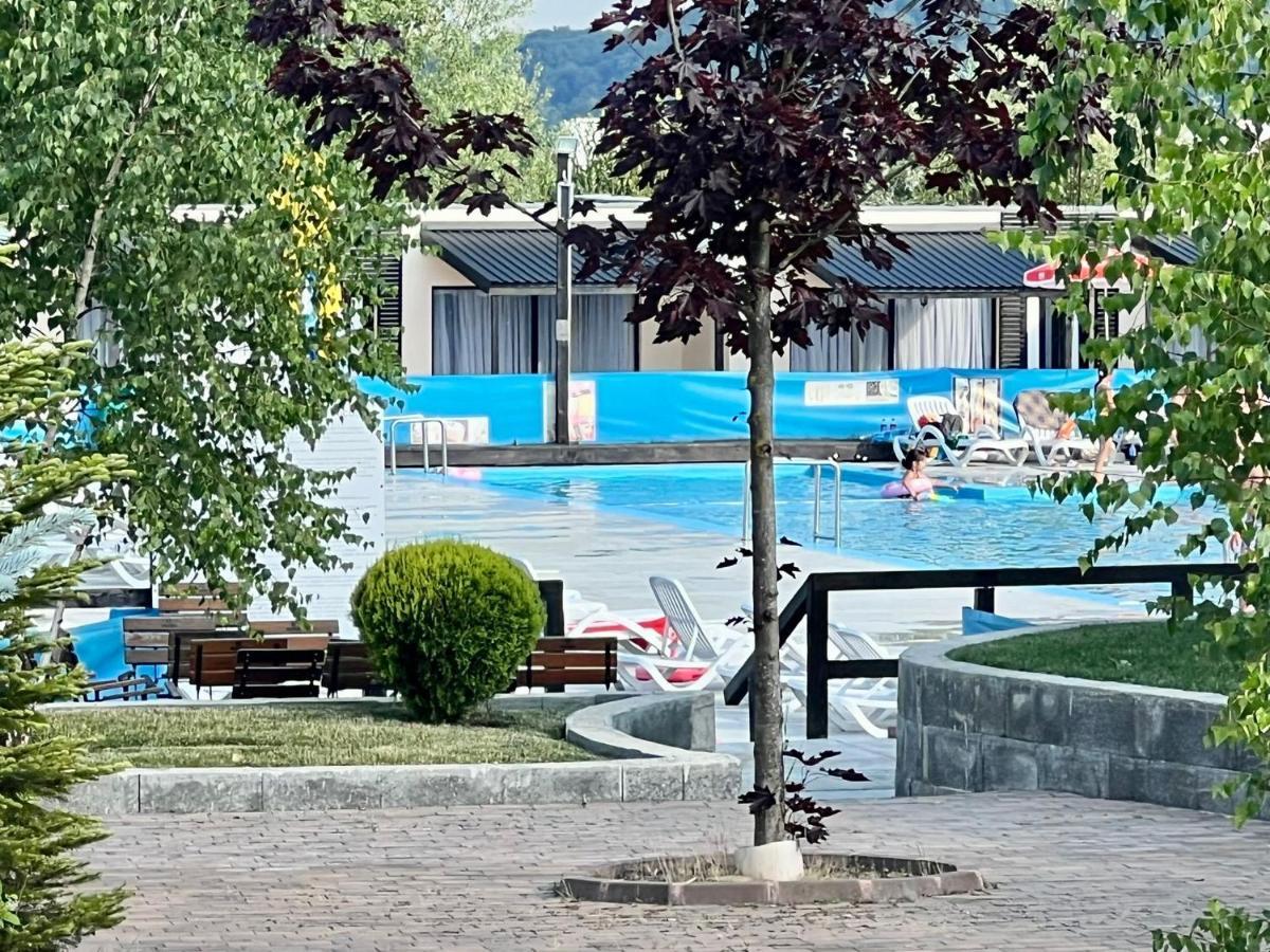 Bungalowuri Doi Cocosi Villa Horezu Esterno foto