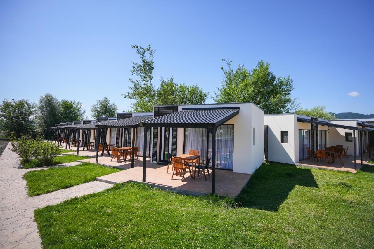 Bungalowuri Doi Cocosi Villa Horezu Esterno foto