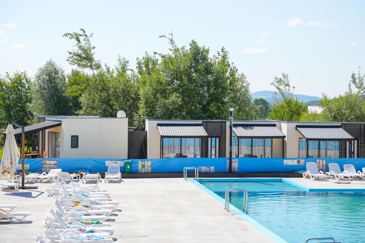 Bungalowuri Doi Cocosi Villa Horezu Esterno foto