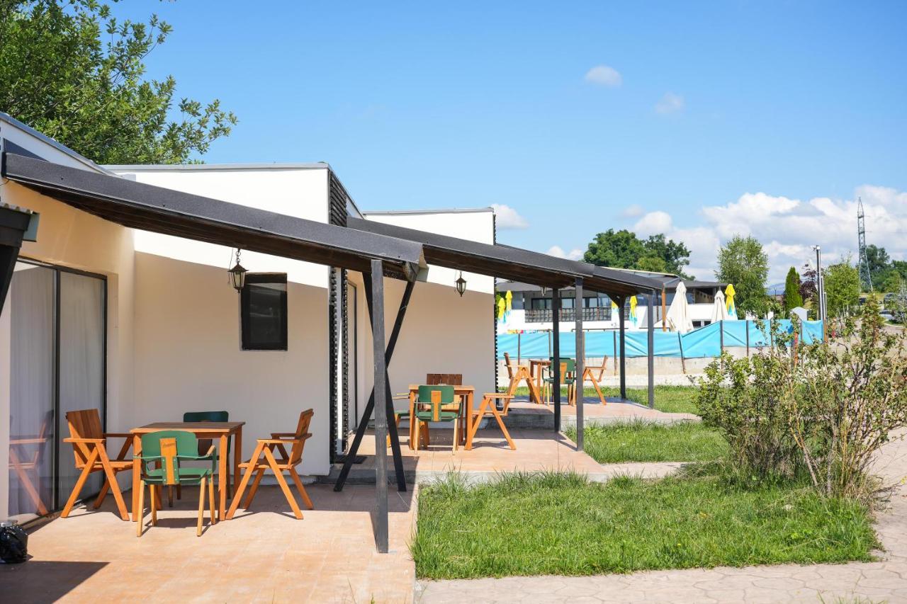 Bungalowuri Doi Cocosi Villa Horezu Esterno foto