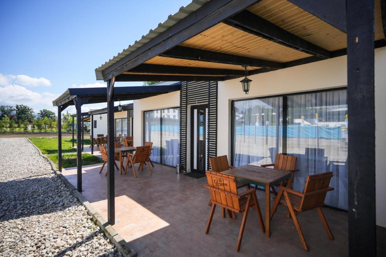 Bungalowuri Doi Cocosi Villa Horezu Esterno foto
