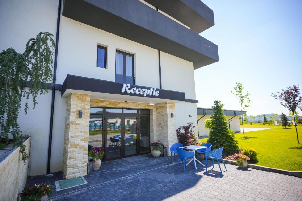 Bungalowuri Doi Cocosi Villa Horezu Esterno foto